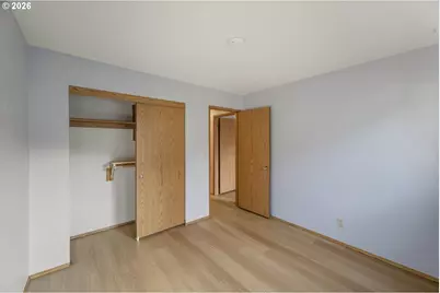 12516 SE Stark St #C, Portland, OR 97233 - Photo 27