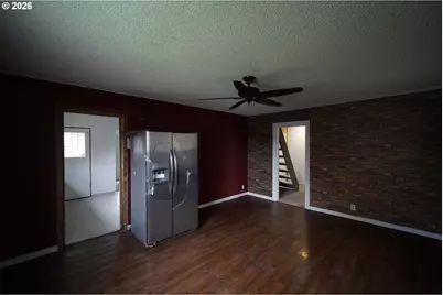 446 20th Ave, Longview, WA 98632 - Photo 5