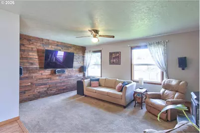 788 NW 13th Ave, Canby, OR 97013 - Photo 13