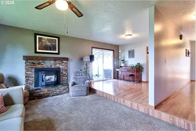 788 NW 13th Ave, Canby, OR 97013 - Photo 15