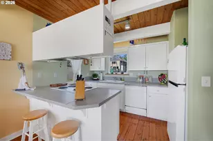1980 Spyglass Ct, Tillamook, OR 97141 - Photo 11