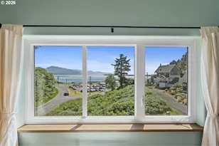 1980 Spyglass Ct, Tillamook, OR 97141 - Photo 25
