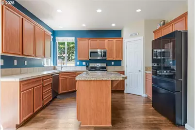 393 Stellers Eagle St NW, Salem, OR 97304 - Photo 15