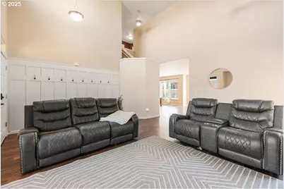 393 Stellers Eagle St NW, Salem, OR 97304 - Photo 9