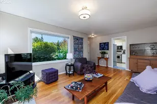 4718 N Amherst St, Portland, OR 97203 - Photo 7