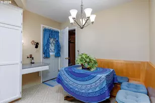 4718 N Amherst St, Portland, OR 97203 - Photo 9