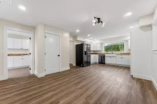 790 Oregon Ave, North Bend, OR 97459 - Photo 19