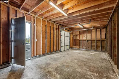 790 Oregon Ave, North Bend, OR 97459 - Photo 41