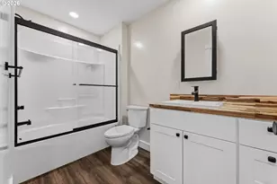 790 Oregon Ave, North Bend, OR 97459 - Photo 37