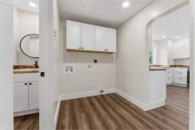 790 Oregon Ave, North Bend, OR 97459 - Photo 13