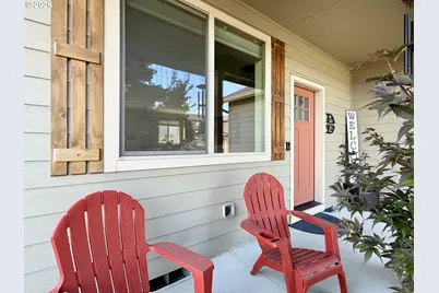 1202 Albatross Ct, Sweet Home, OR 97386 - Photo 5