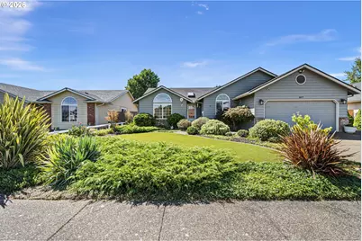 2077 Clark Ave, Cottage Grove, OR 97424 - Photo 3