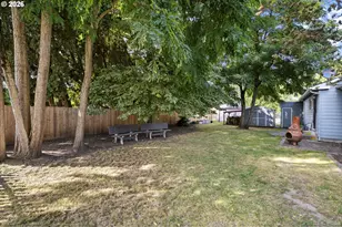 733 2nd St, Woodland, WA 98674 - Photo 33