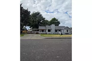 733 2nd St, Woodland, WA 98674 - Photo 45