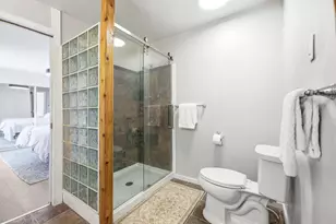719 18th St, Springfield, OR 97477 - Photo 11