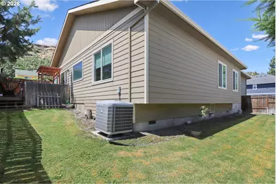1490 Elberta St, The Dalles, OR 97058 - Photo 37