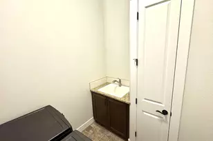 29032 NW Fair St, North Plains, OR 97133 - Photo 27