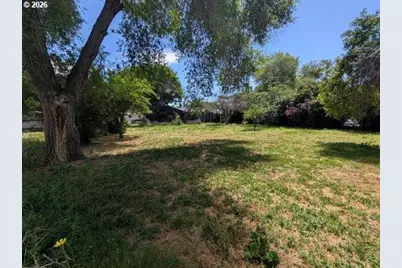 2708 N Cherry St, La Grande, OR 97850 - Photo 9