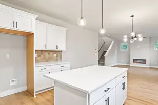 305 E Caribou Ct, La Center, WA 98629 - Photo 15