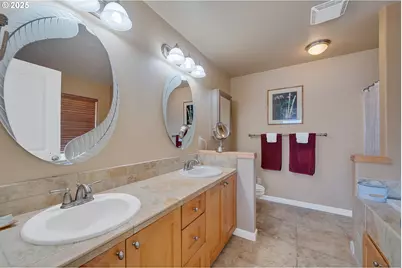 8580 Bayfront Ln, Bay City, OR 97107 - Photo 13