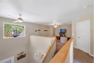 8580 Bayfront Ln, Bay City, OR 97107 - Photo 17