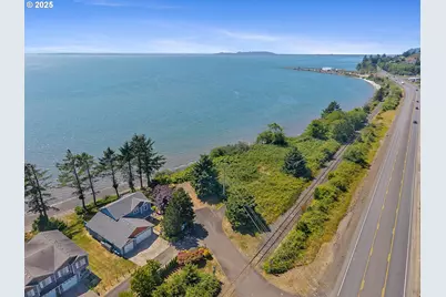 8580 Bayfront Ln, Bay City, OR 97107 - Photo 29