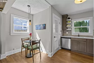 4557 NE 98th Ave, Portland, OR 97220 - Photo 11