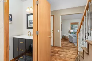 1035 SW Palatine St, Portland, OR 97219 - Photo 21