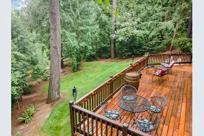 1035 SW Palatine St, Portland, OR 97219 - Photo 39