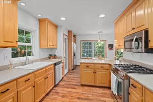 1035 SW Palatine St, Portland, OR 97219 - Photo 15