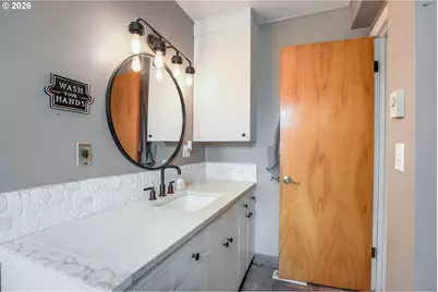 1222 E 8th St, The Dalles, OR 97058 - Photo 19