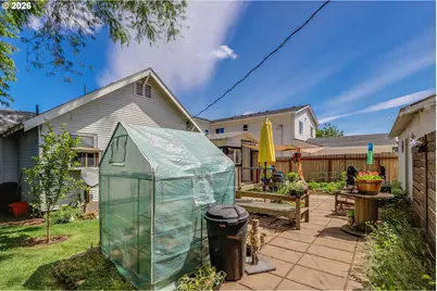 1222 E 8th St, The Dalles, OR 97058 - Photo 35