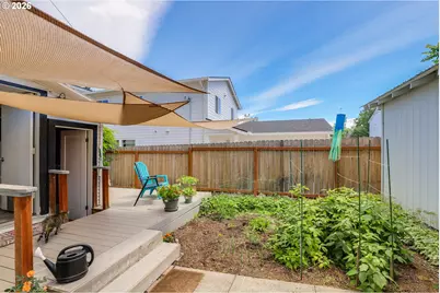 1222 E 8th St, The Dalles, OR 97058 - Photo 29