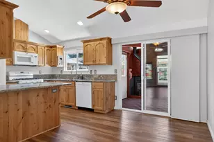 4940 Keiko Ct NE, Salem, OR 97305 - Photo 11