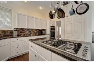 2805 Northeast 172nd St, Ridgefield, WA 98642 - Photo 9