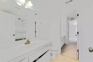 4815 SW 1st Ave, Portland, OR 97239 - Photo 23