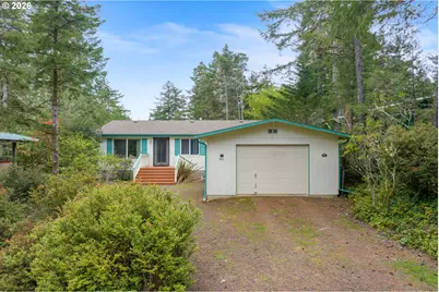 90 Outer Dr, Florence, OR 97439 - Photo 1