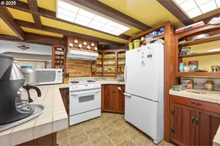 2680 S Umpqua Rd, Tiller, OR 97484 - Photo 7