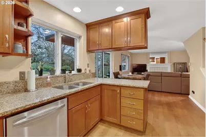 1548 SW Northstar Loop, Troutdale, OR 97060 - Photo 9