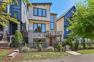 567 SW Chinook Terrace, Portland, OR 97225 - Photo 3
