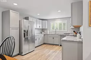 99554 Lone Pine Ln, Myrtle Point, OR 97458 - Photo 15
