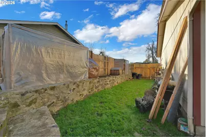 1336 S 7th St, Cottage Grove, OR 97424 - Photo 27