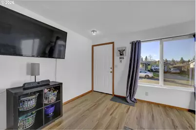 1336 S 7th St, Cottage Grove, OR 97424 - Photo 7