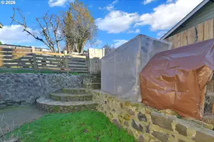 1336 S 7th St, Cottage Grove, OR 97424 - Photo 25