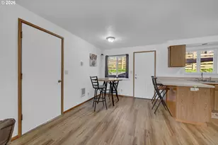 1336 S 7th St, Cottage Grove, OR 97424 - Photo 9