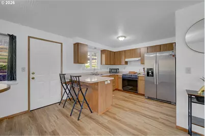 1336 S 7th St, Cottage Grove, OR 97424 - Photo 11