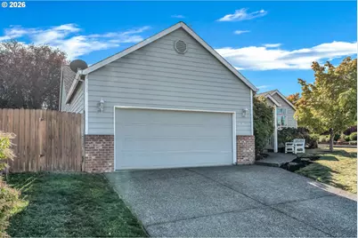 15054 Pebble Beach Dr, Oregon City, OR 97045 - Photo 3