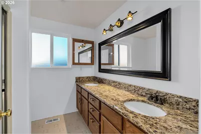 15054 Pebble Beach Dr, Oregon City, OR 97045 - Photo 25