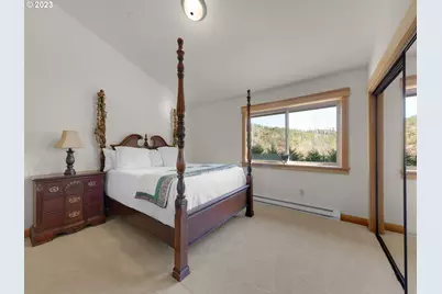 37769 Highway 26, Seaside, OR 97138 - Photo 27