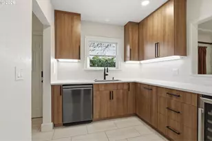 123 W 38th St, Vancouver, WA 98660 - Photo 11